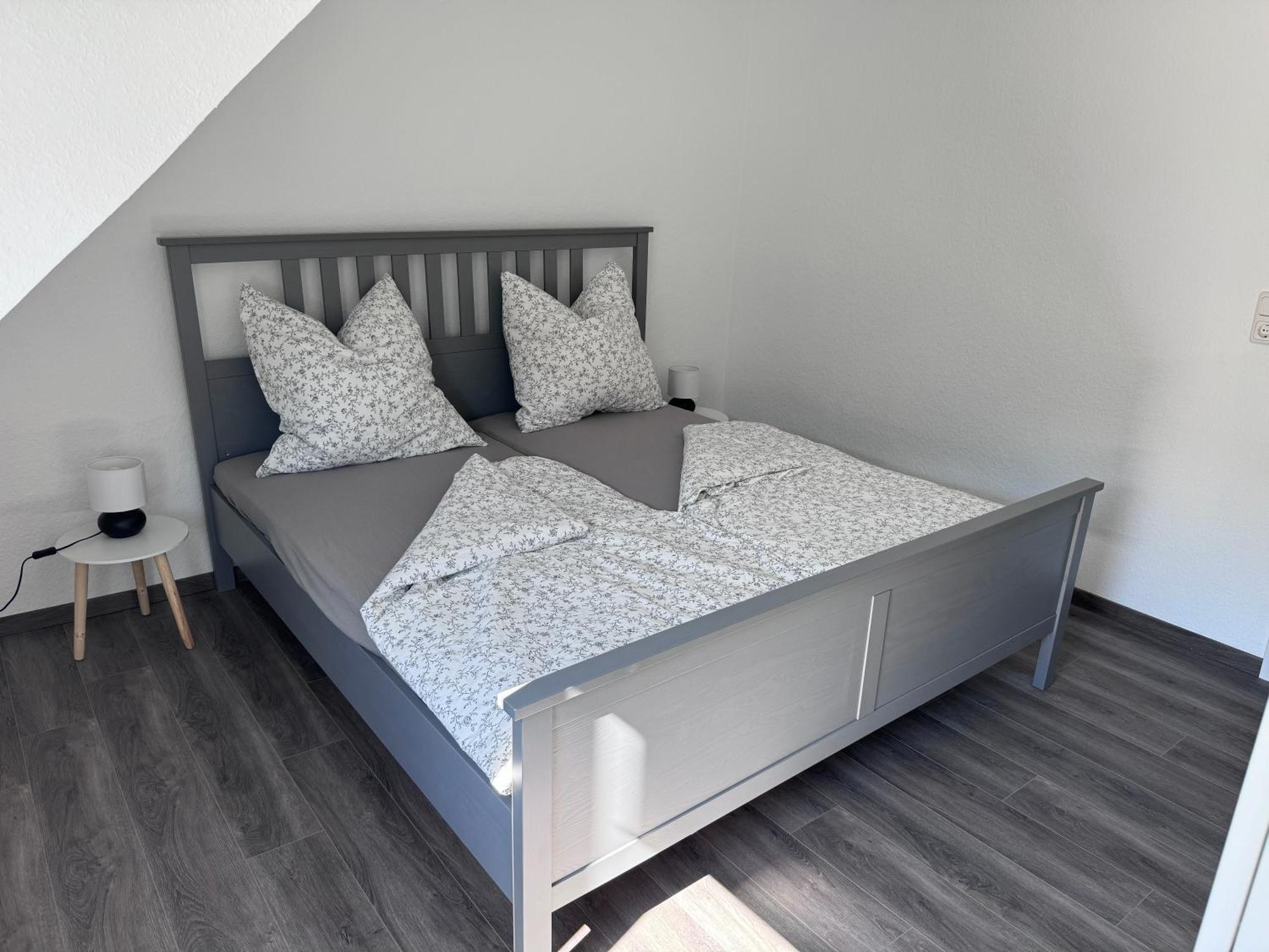 Ferienwohnung Direkt An Der Mosel Im Zentrum Von Zell Экстерьер фото