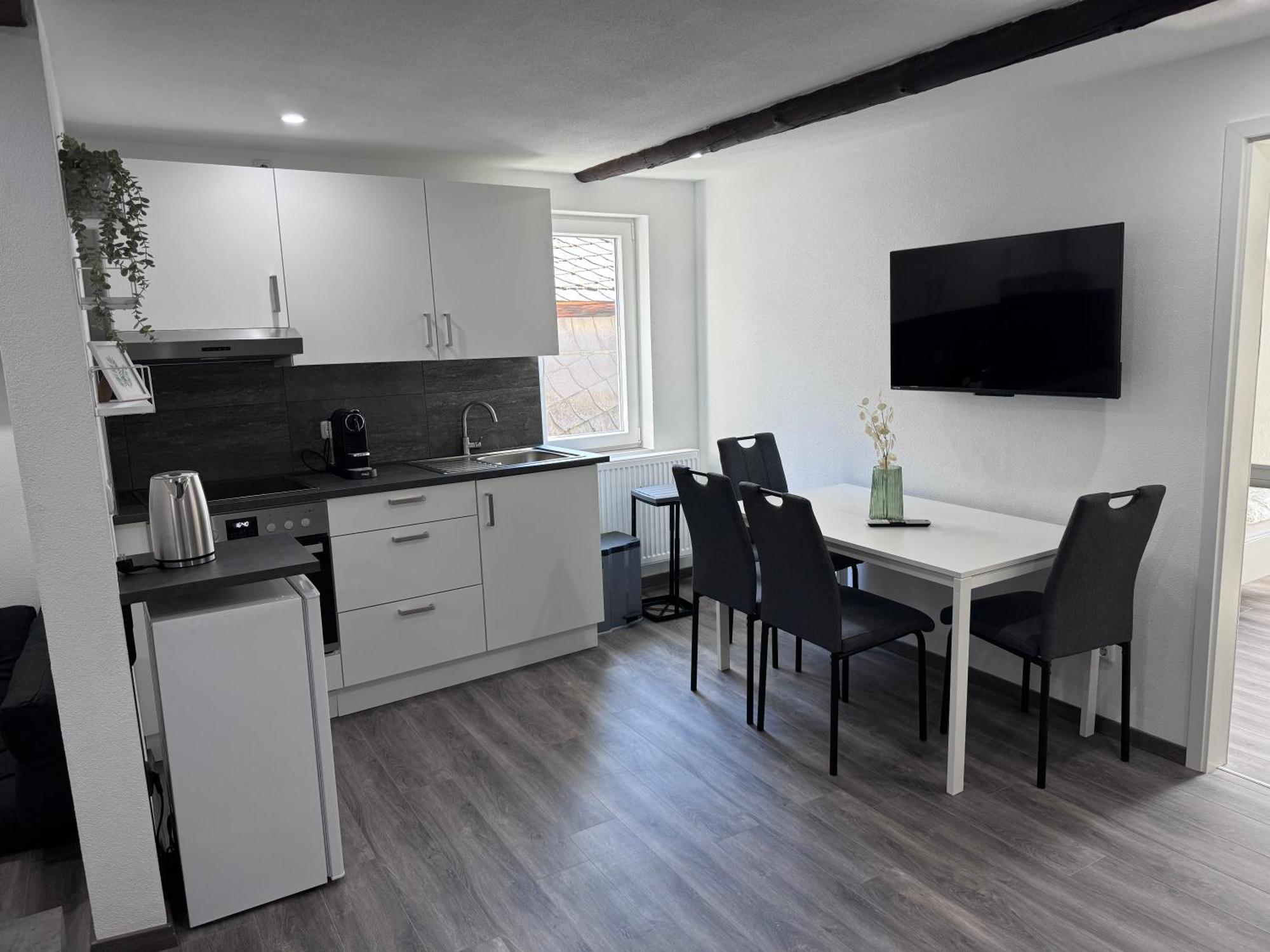 Ferienwohnung Direkt An Der Mosel Im Zentrum Von Zell Экстерьер фото